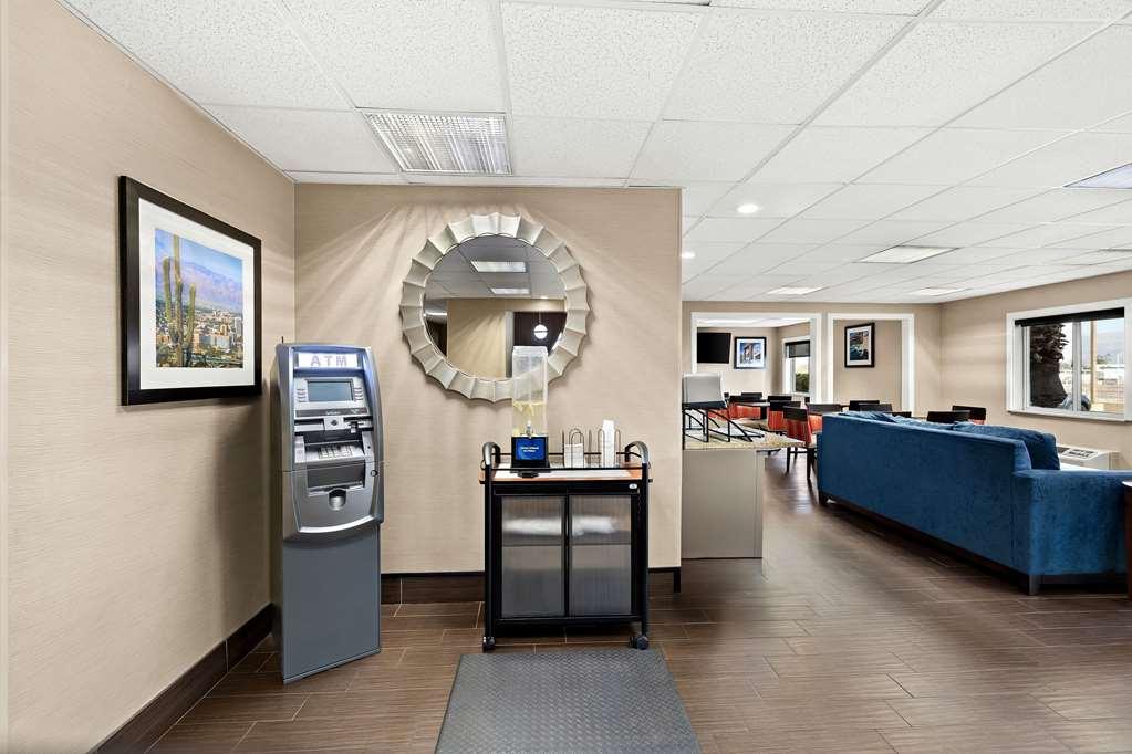Comfort Inn Тусон Интерьер фото